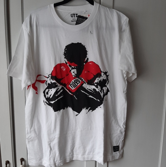 NWT Uniqlo x Street Fighter Men's L - Picture 2 of 4